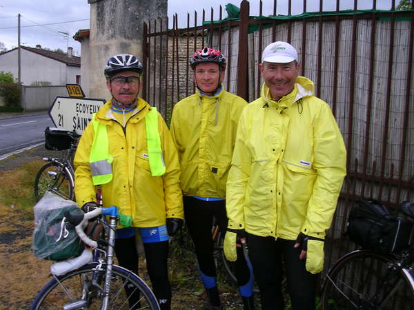 fichier 20050418_090010_bp_andre_trichard_pierre_bedelet_christian_gentil-0.jpg