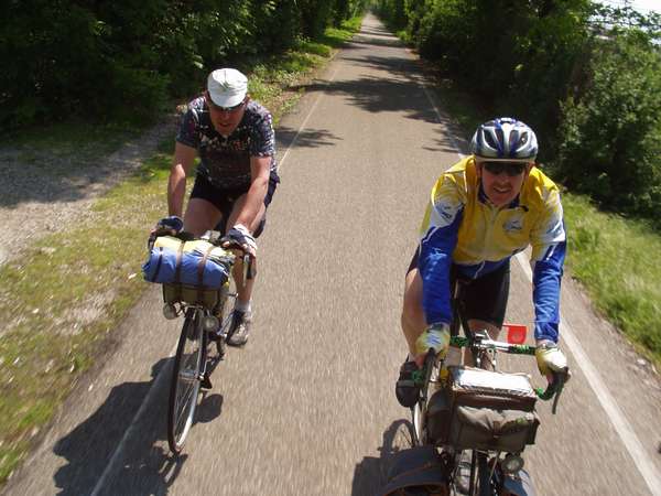 fichier 20050511_113800_md_patrick_drecourt_jean-marc_lefevre_piste_cyclable-0.jpg