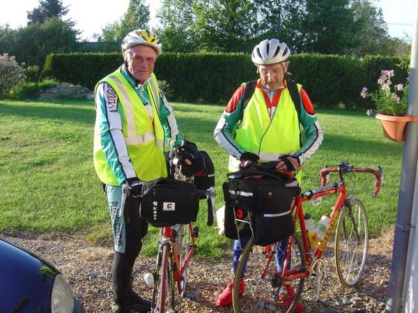 fichier 20050523_160200_bm_jacky_moel_joel_herviou_contigne-0.jpg