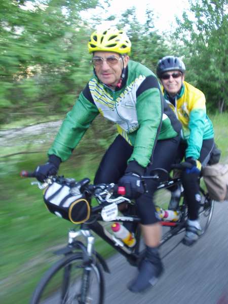fichier 20050525_073800_dm_jean-claude_bertelli_eliane_bertelli_tandem-0.jpg