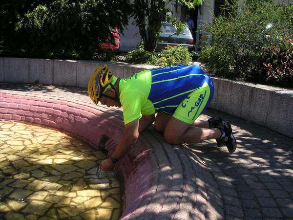 fichier 20050619_100050_sb_robert_isoard_bayon_fontaine-0.jpg