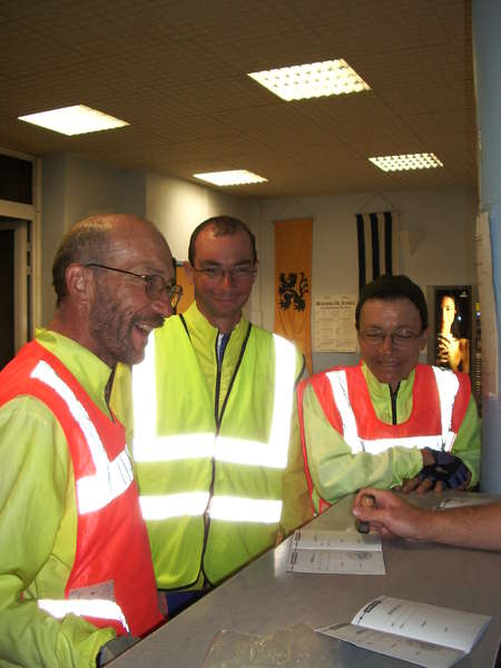 fichier 20050811_100300_hd_alain_charriere_guillaume_charriere_annie_charriere_dunkerque_commissariat_police-0.jpg