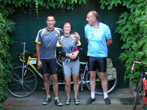 fichier 20050817_100010_bm_alain_schauber_francine_schauber_dominique_desir_bourges-0.jpg