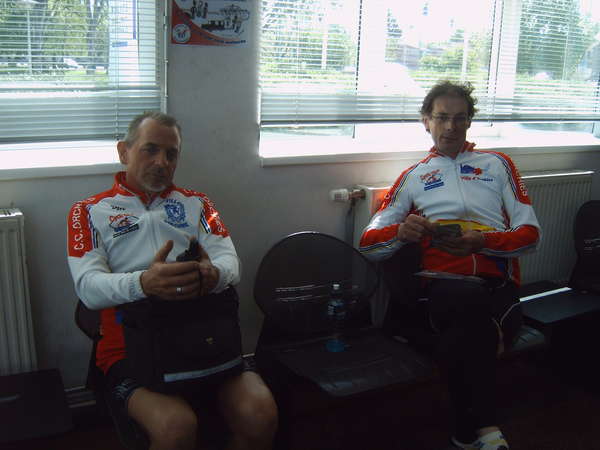 fichier 20080501_122249_sp_equipe_orchies03_philippe_pluquet_henri_vanotti_jh-0.jpg