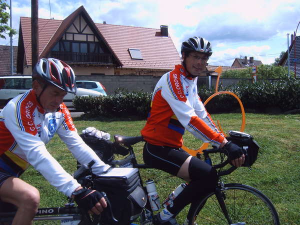 fichier 20080501_131649_sp_equipe_orchies05_philippe_pluquet_henri_vanotti_jh-0.jpg