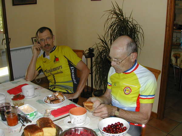 fichier 20080619_080000_mh_equipe_douai_antoine_guerard_victor_sion_03_bl-0.jpg