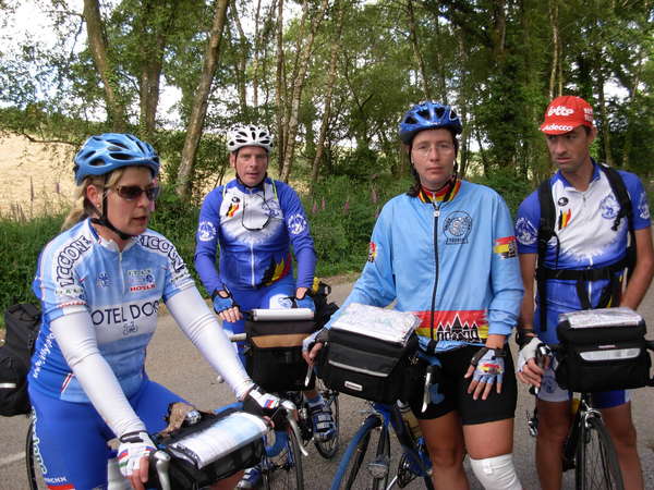 fichier 20080623_102835_bm_veronique_renaut_muriel_cordier_frederic_deschuyteneer_alain_somville04_jp-0.jpg