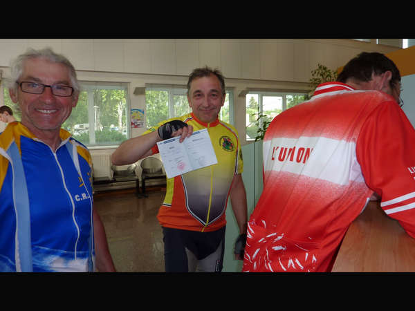 fichier 20090527_180923_bs_bernard_aussillou_jacques_mandile_jacques_aylies_nicole_massol_bernard_gely14_resized_jh-0.jpg