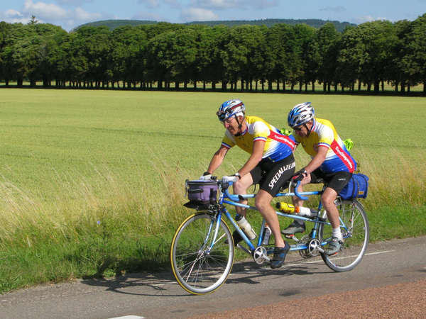 fichier 20090622_092847_dm_tandem_jean-louis_borach_rene_devinant11_ag-0.jpg