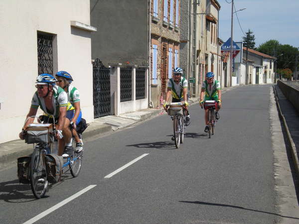 fichier 20090628_114503_mh_pierre_dorne_max_audouin_tandem_ghislaine_devulder_roger_devulder10_bl-0.jpg