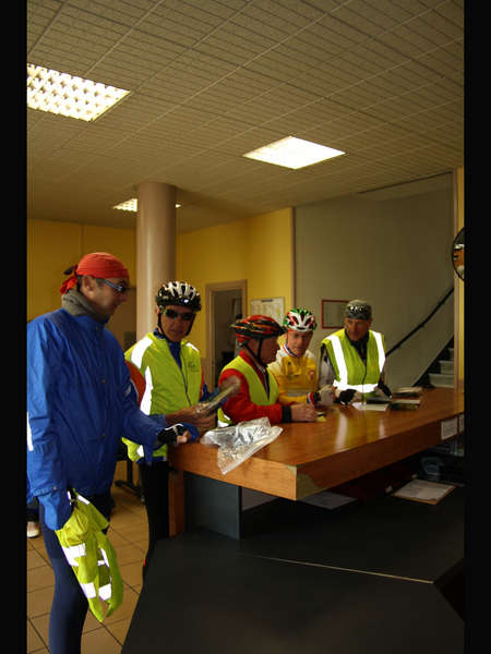 fichier 20100507_145212_dp_frederic_maerten_philippe_carpentier_alain_flahaut_jean-pierre_noppe_henri_villette10_resized_mf-0.jpg