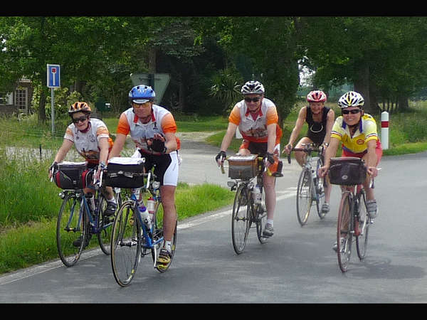 fichier 20100605_222510_bs_marie_jam_erick_floch_noel_jam_marina_harzo_marie-france_lesne10_resized_fs-0.jpg