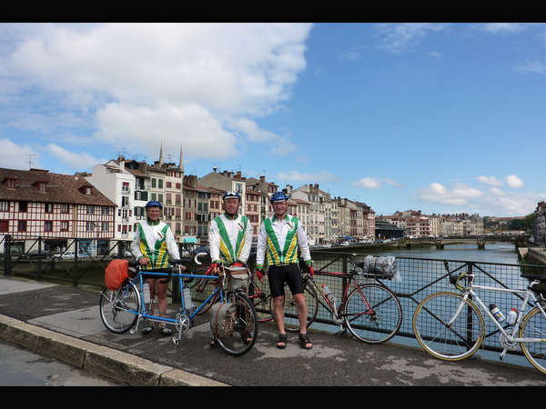 fichier 20100615_134120_hs_tandem_ghislaine_devulder_roger_devulder_pierre_dorne20_resized_gv-0.jpg