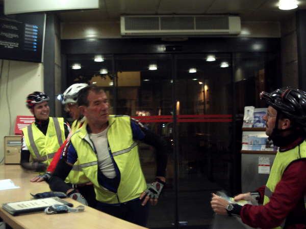 fichier 20070524_144015_bm_eric_desmette_jacques_thailly_denis_vanderbrugge_jean-louis_verscheure10_vj-0.jpg