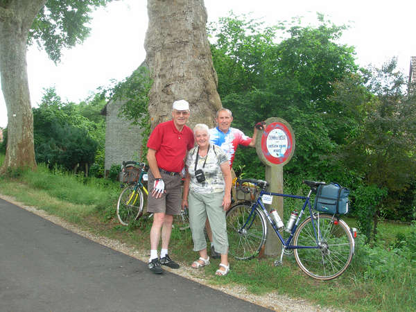 fichier 20110511_123150_sp_jean-luc_lebeau_jocelyne_hinzelin_patrick_drecourt_pd-0.jpg