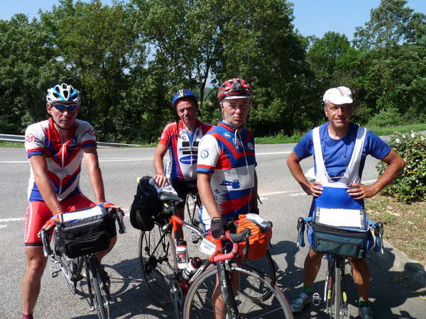 fichier 20110627_111435_pb_jean-pierre_ropert_vivian_mignot_philippe_guillee_guy_bouillot10_bl-0.jpg