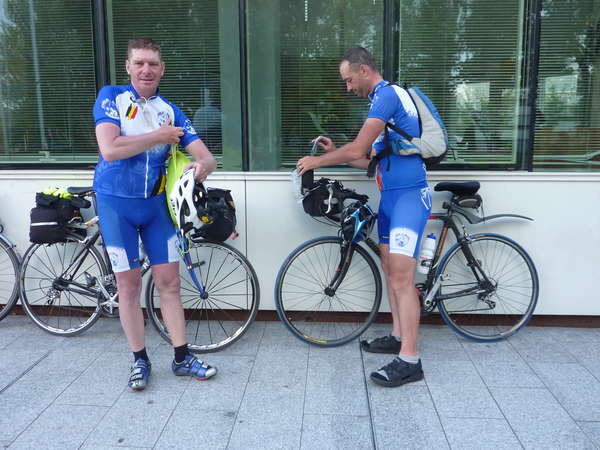 fichier 20110630_193823_bs_alain_somville_frederic_deschyuteneer11_jh-0.jpg