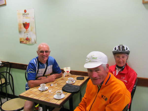 fichier 20110721_075900_md_jerome_baclet_roger_maillard_brigitte_legrand21_ja-0.jpg