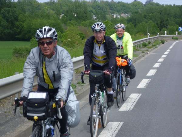 fichier 20120516_074056_dh_thierry_maurickx_francois_cromelynch_aurelien_mesguich_thierry_maurickx02_cr-0.jpg