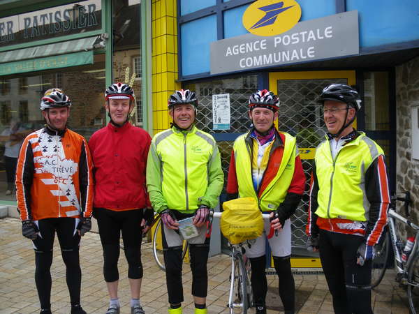 fichier 20120610_111416_bs_yannick_jouan_patrick_le_mauff_michel_chateau11_jo-0.jpg