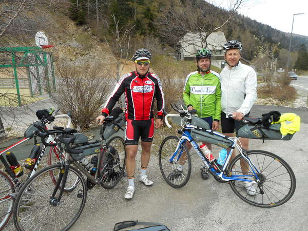 fichier 20160507_145046_dm_alain_nizelle_benoit_jadot_miguel_brichant-0.jpg