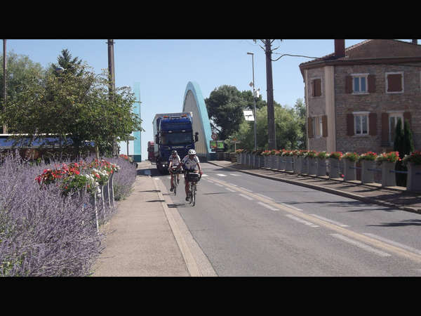 fichier 20160719_164031_ps_isabelle_borderie_patrick_guinard10_resized_ad-0.jpg