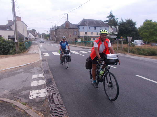 fichier 20220815_200150_bs_jean-claude_augay_salah_bouresas11_dm-0.jpg